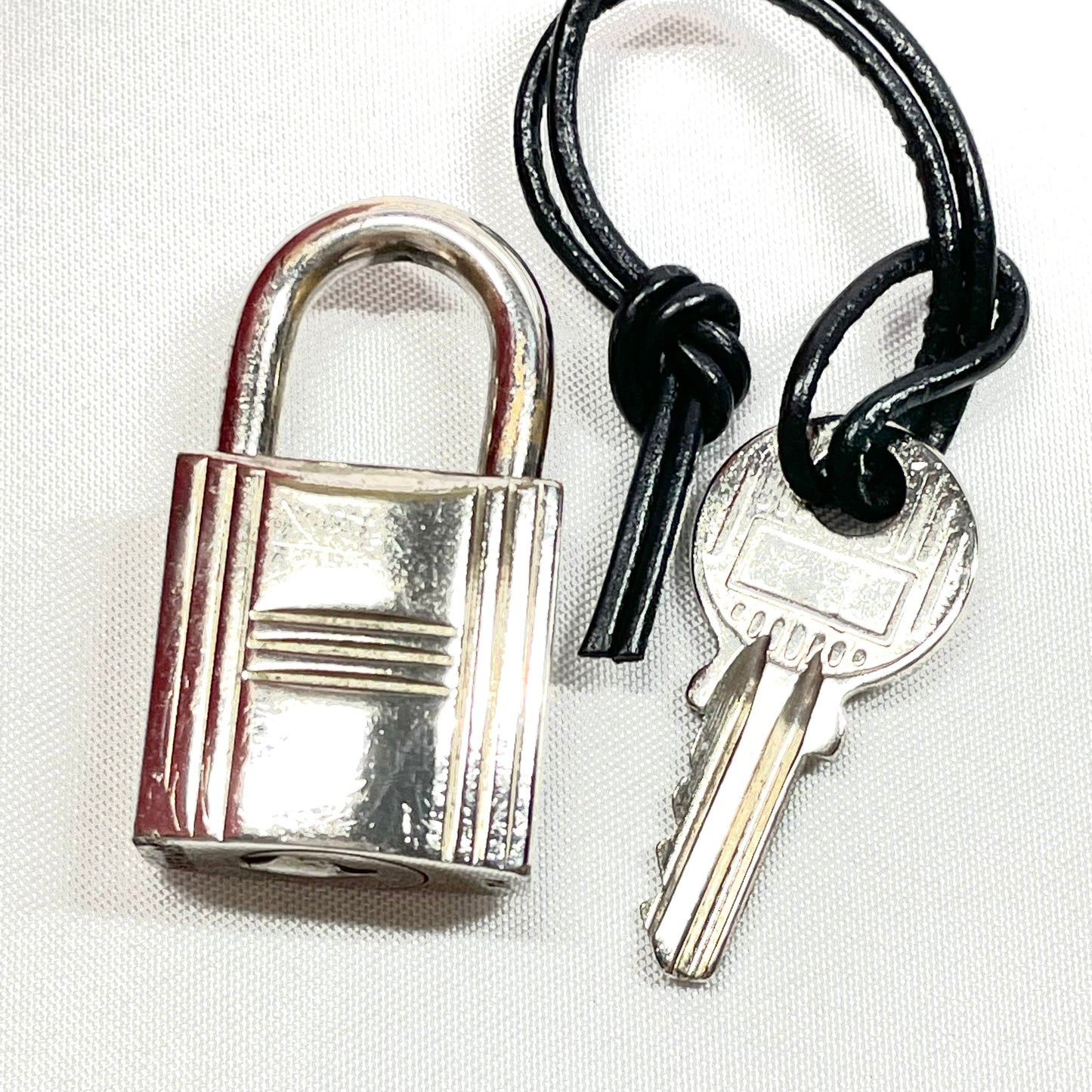 【中古美品】エルメス ピコタン PM ルージュカザック クレマンス