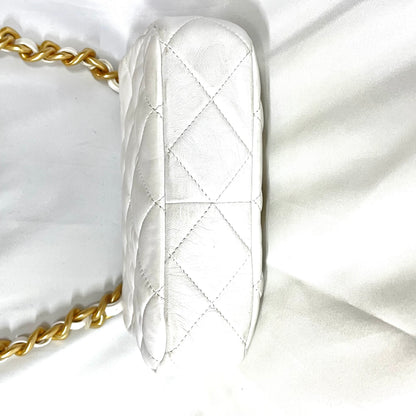 【中古A】CHANEL シャネル スモール マトラッセ チェーンショルダー ラムスキン ホワイト