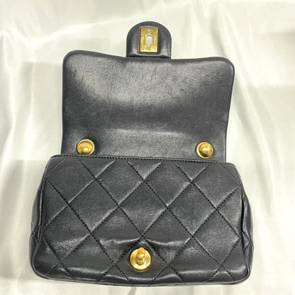 【中古B】CHANEL シャネル マトラッセ チェーンショルダーバッグ ラムスキン ブラック