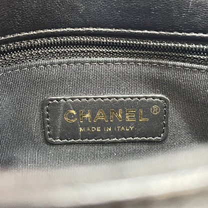 【中古B】CHANEL シャネル マトラッセ チェーンショルダーバッグ ラムスキン ブラック