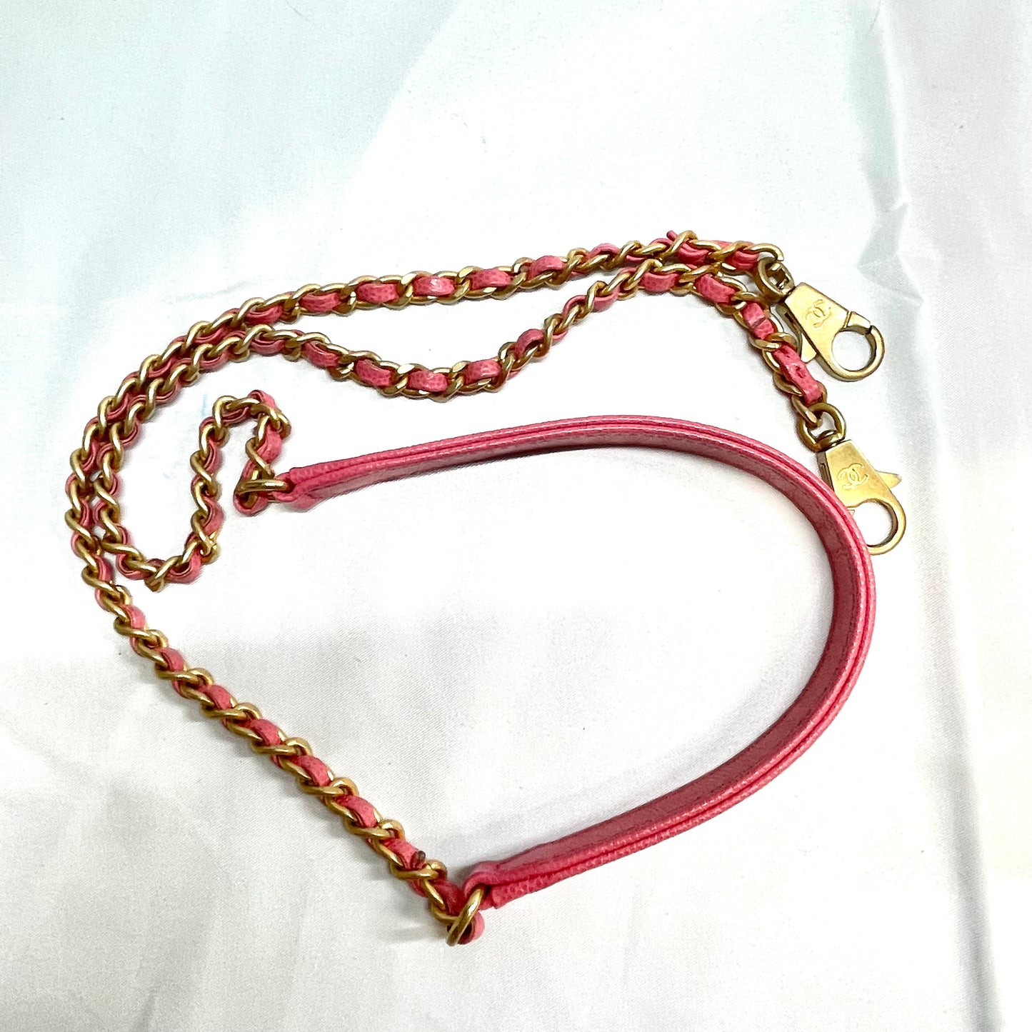 【中古美品】CHANEL シャネル マトラッセ チェーンショルダー キャビアスキン ピンク