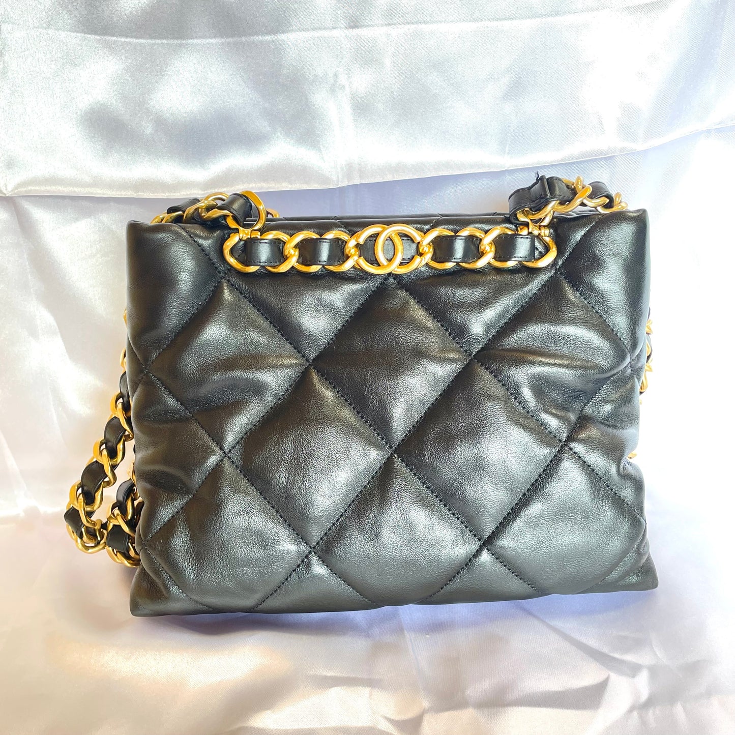 【中古美品】CHANEL シャネル キルティング ショッピング チェーン バッグ ラムスキン ブラック