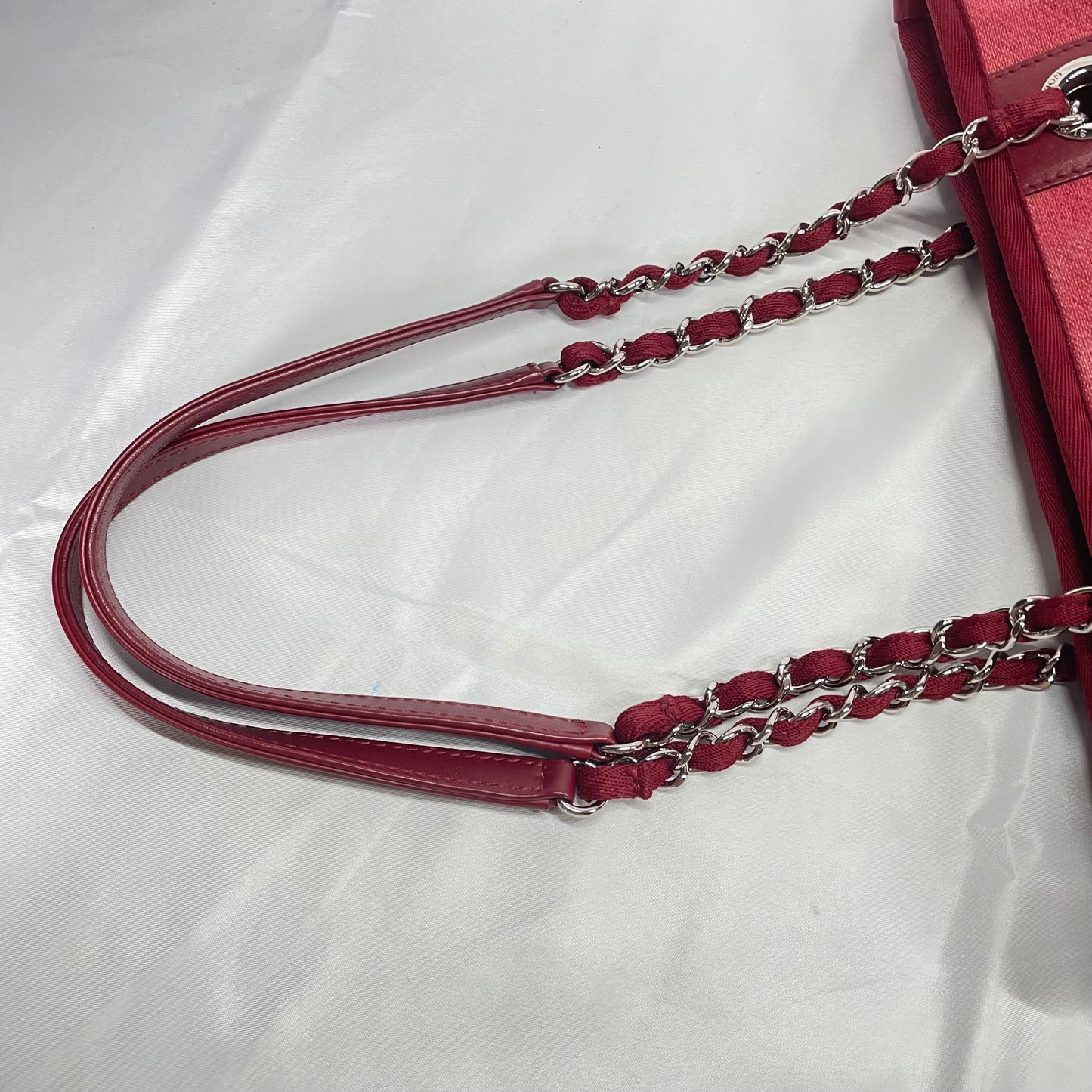 【中古B】CHANEL シャネル ドーヴィル レッドカラー キャンバス トートバッグ