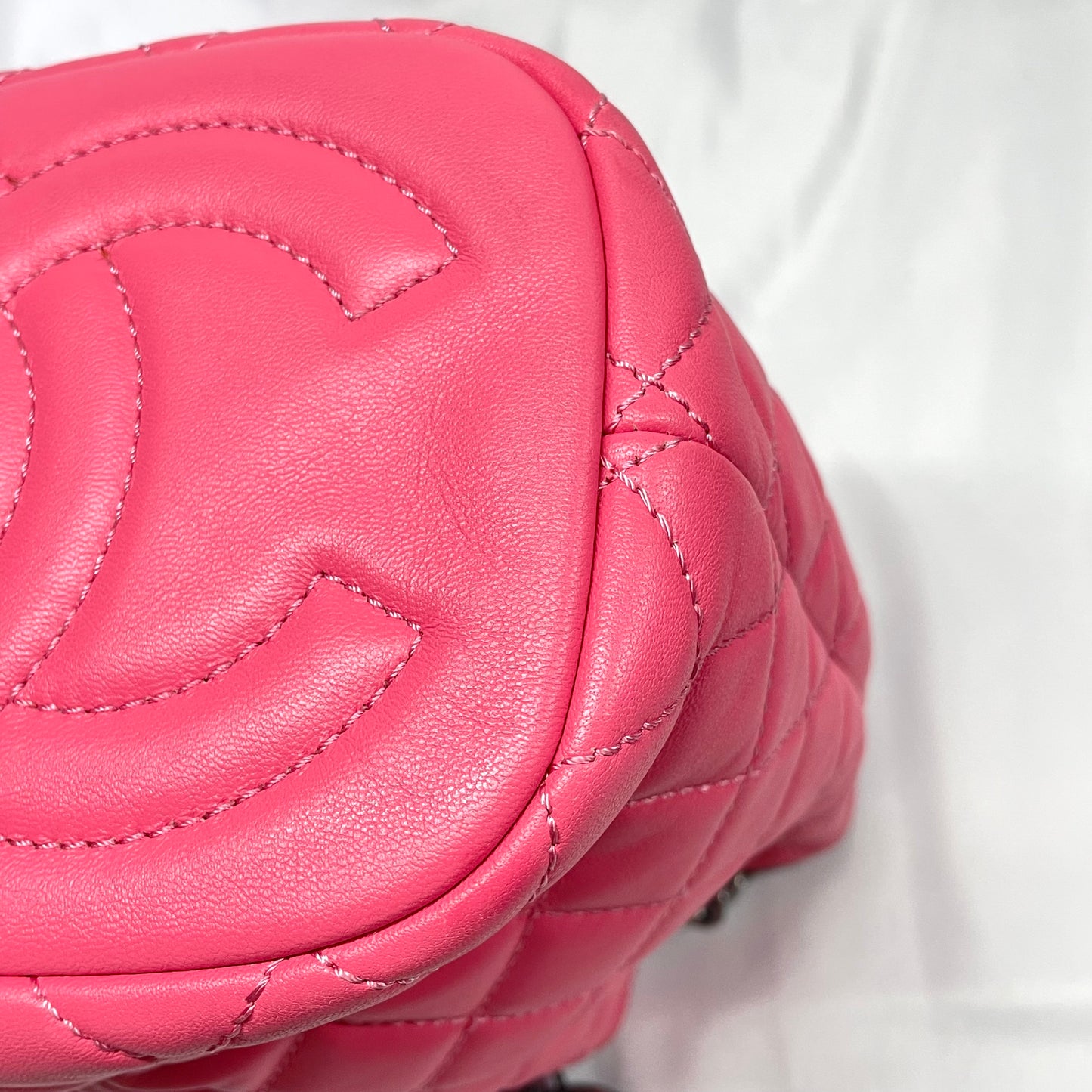 【中古A】CHANEL シャネル 巾着 チェーンショルダー バケット ラムスキン ピンク