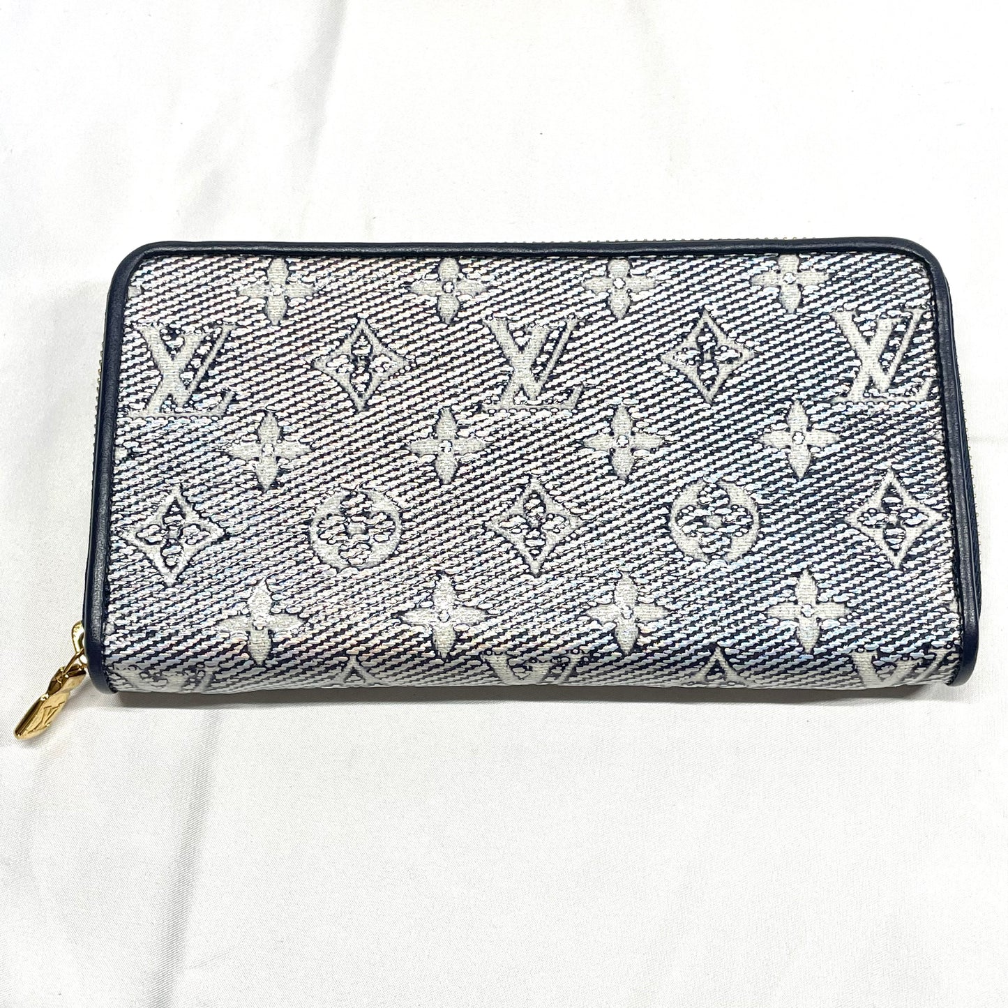【中古美品】LOUIS VUITTON ルイヴィトン モノグラム ジャガード ラミネーテッド ジッピー ウォレット 長財布 M824687