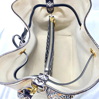 【中古B】LOUIS VUITTON ルイヴィトン モノグラム ジャングル ネオノエ ショルダー バケット バッグ 巾着 M44679