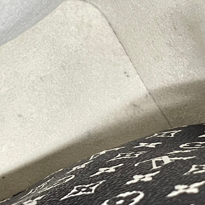【中古B】LOUIS VUITTON ルイヴィトン モノグラム ジャングル ネオノエ ショルダー バケット バッグ 巾着 M44679